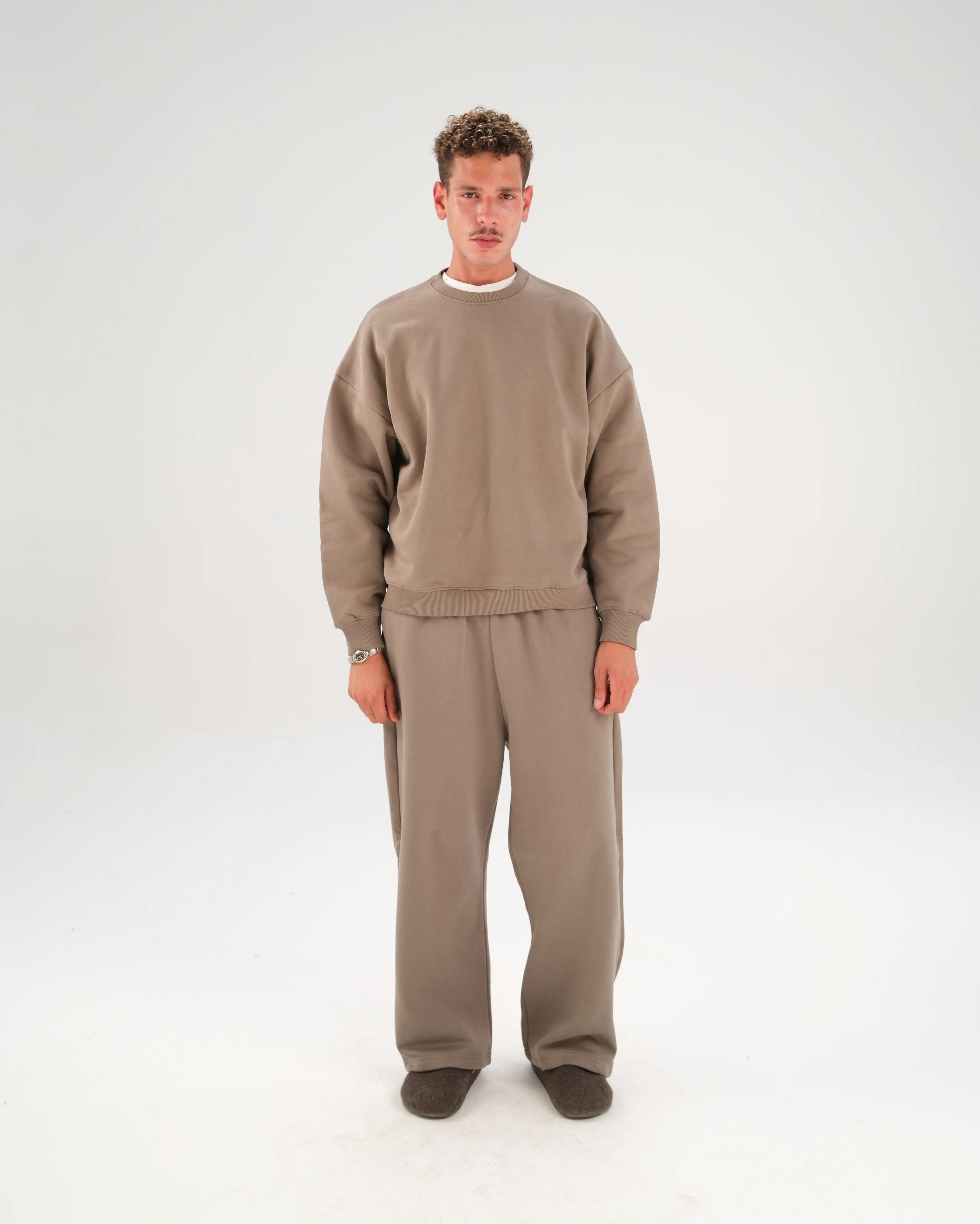 The Heavyweight Crewneck - Image 11