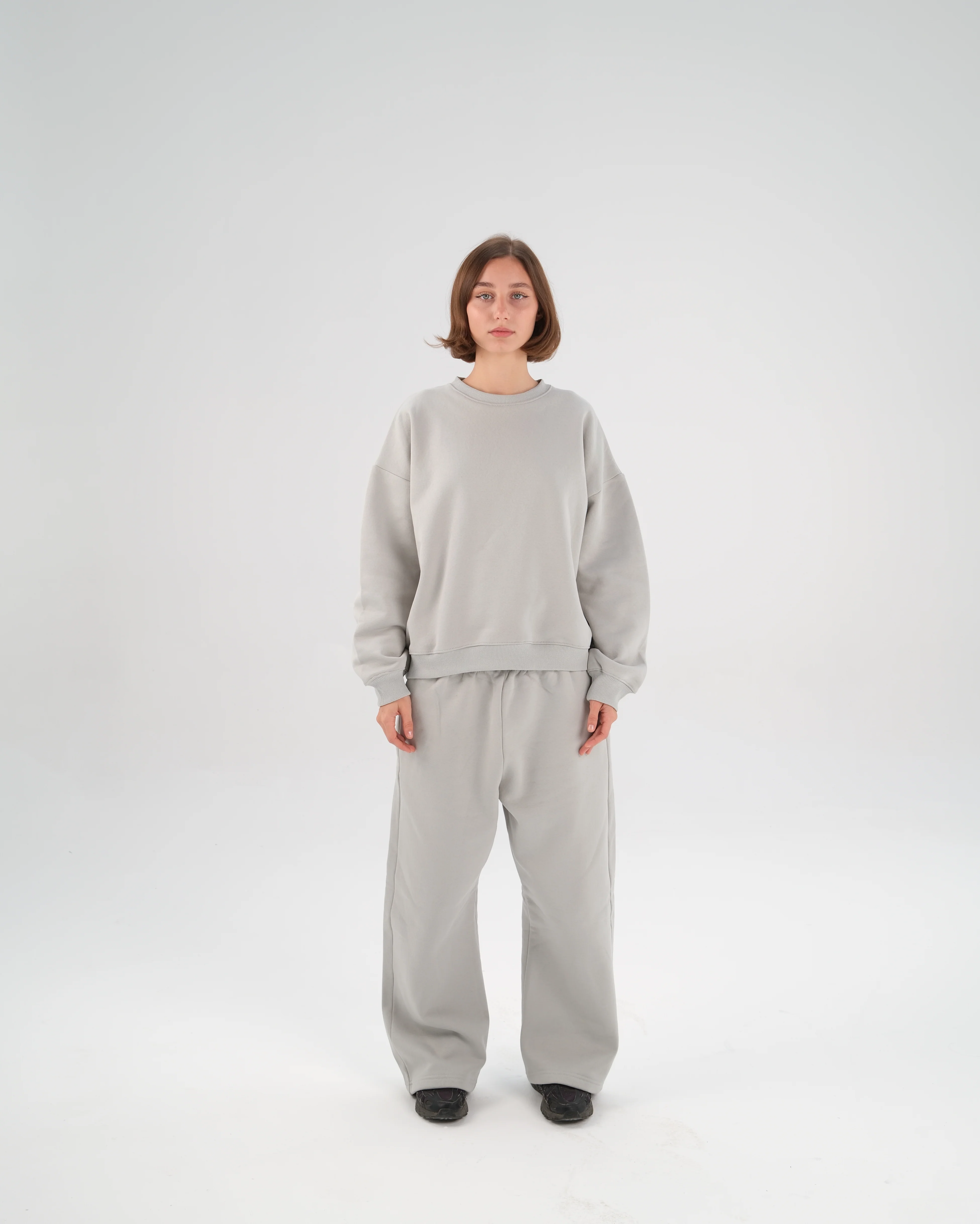 The Heavyweight Crewneck - Image 17