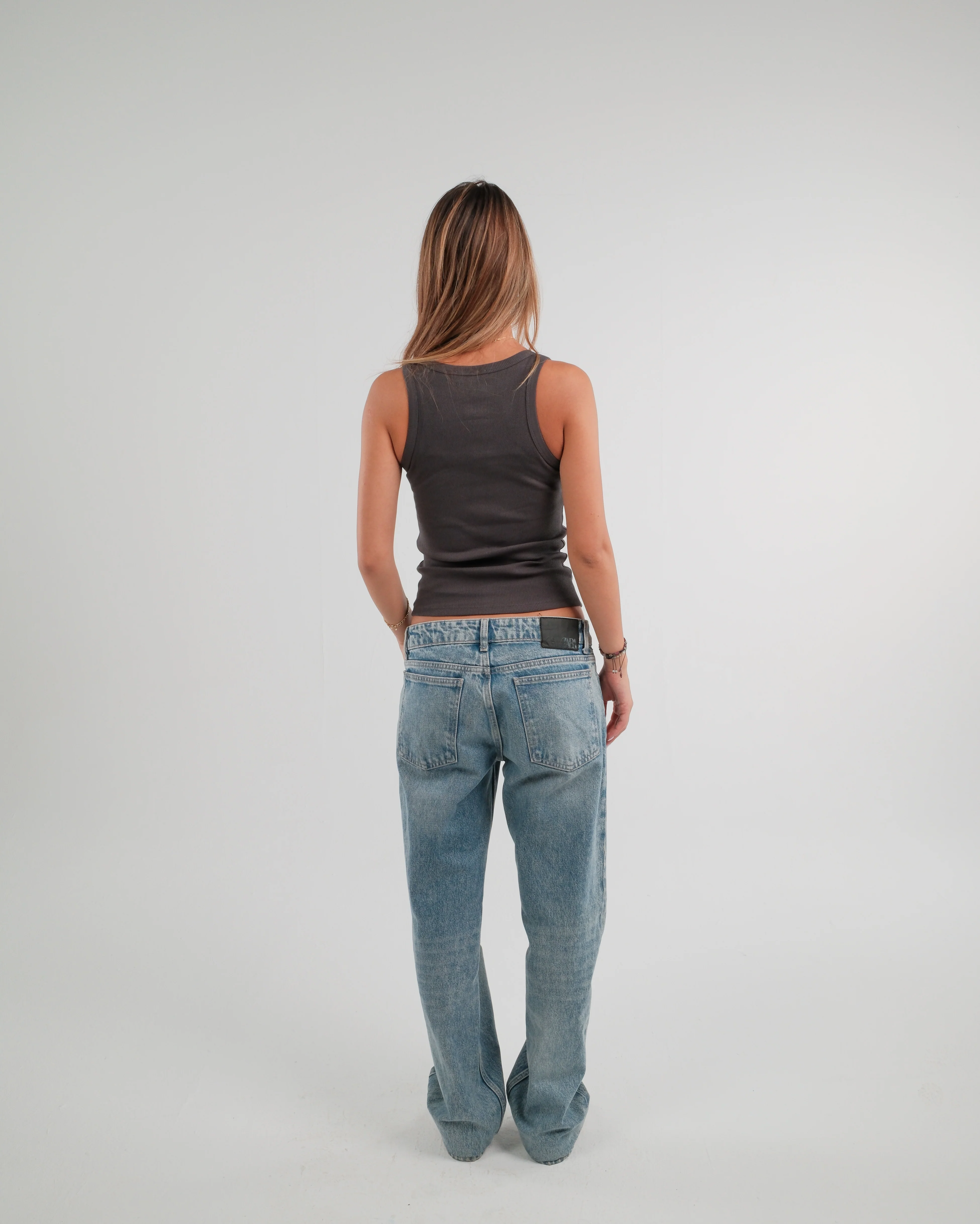 U-Shaped Tank Top - Image 11