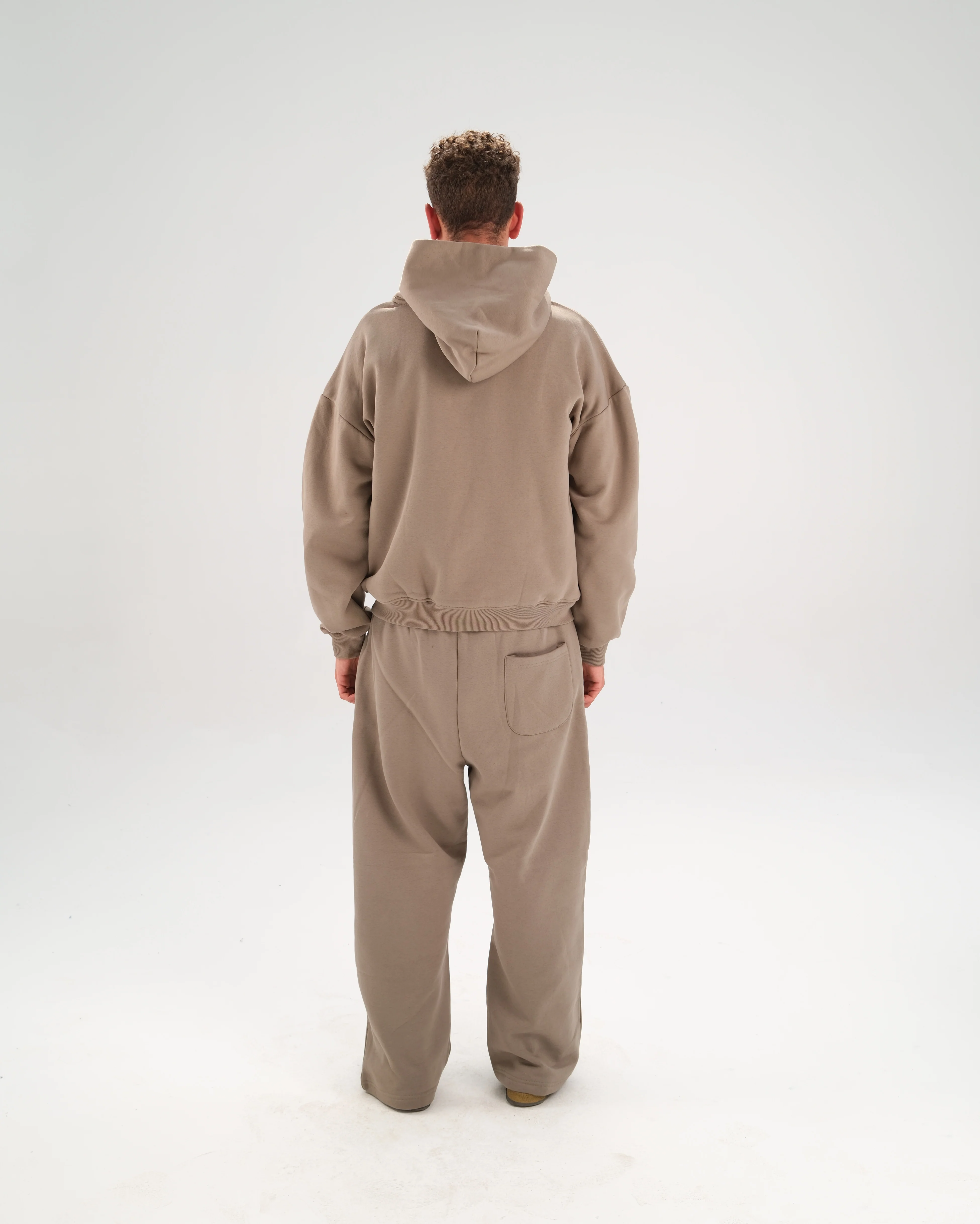The Heavyweight Zipup - Image 19
